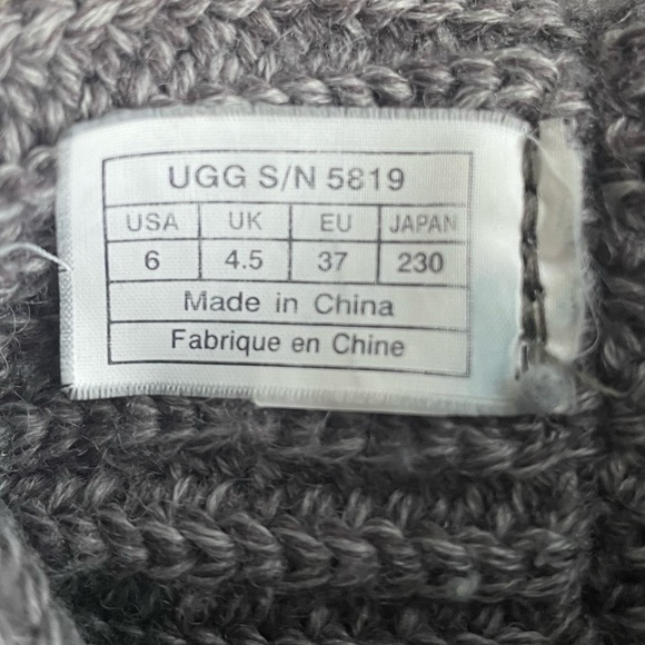 Ugg Classic Cardy Knit Boots - Picture 5 of 7